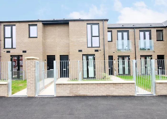 46 Luna With Free Parking